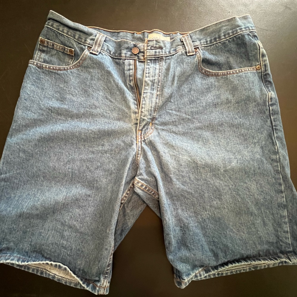 Saddlebred Men’s Bermuda Light Wash Jean Shorts 40W